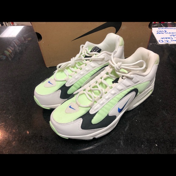 Nike air max traix sz 10.5 - Picture 2 of 8